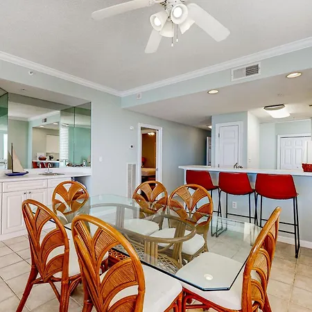 Pearl Condos Navarre Room photo
